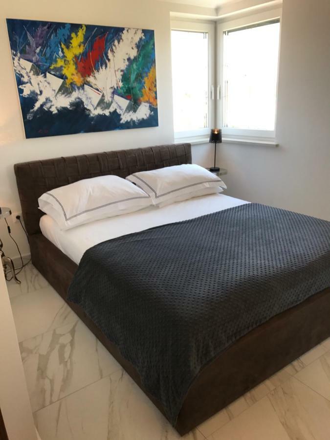 Apartments Victoria Privlaka プリヴラカ エクステリア 写真